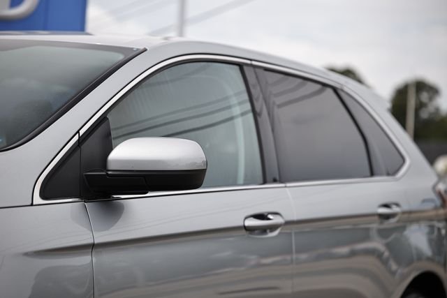 Used 2024 Silver Metallic Ford SEL image 3