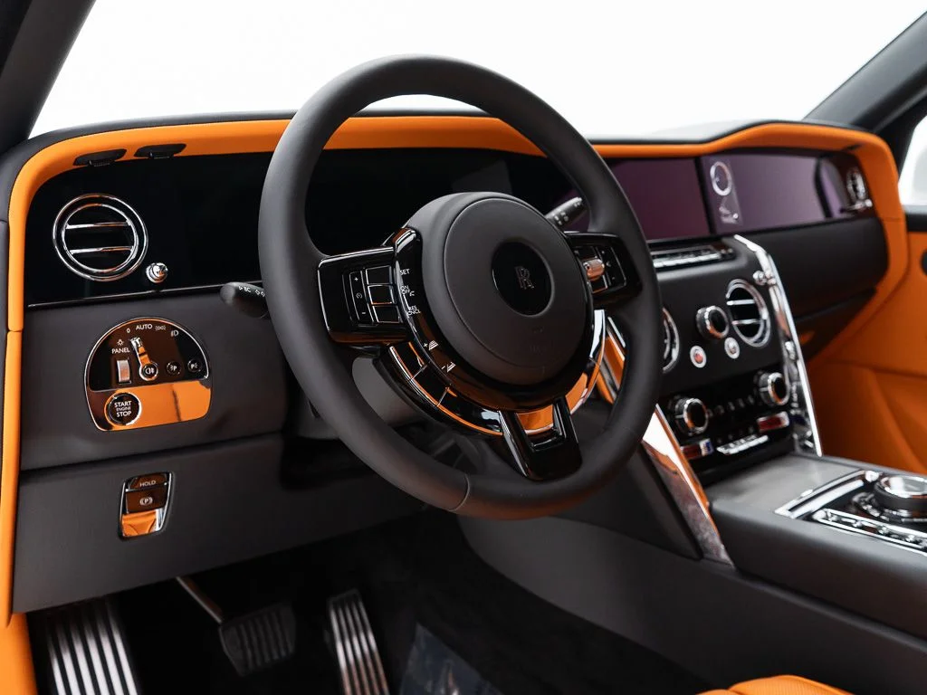 New 2026 English White Rolls-Royce  image 15