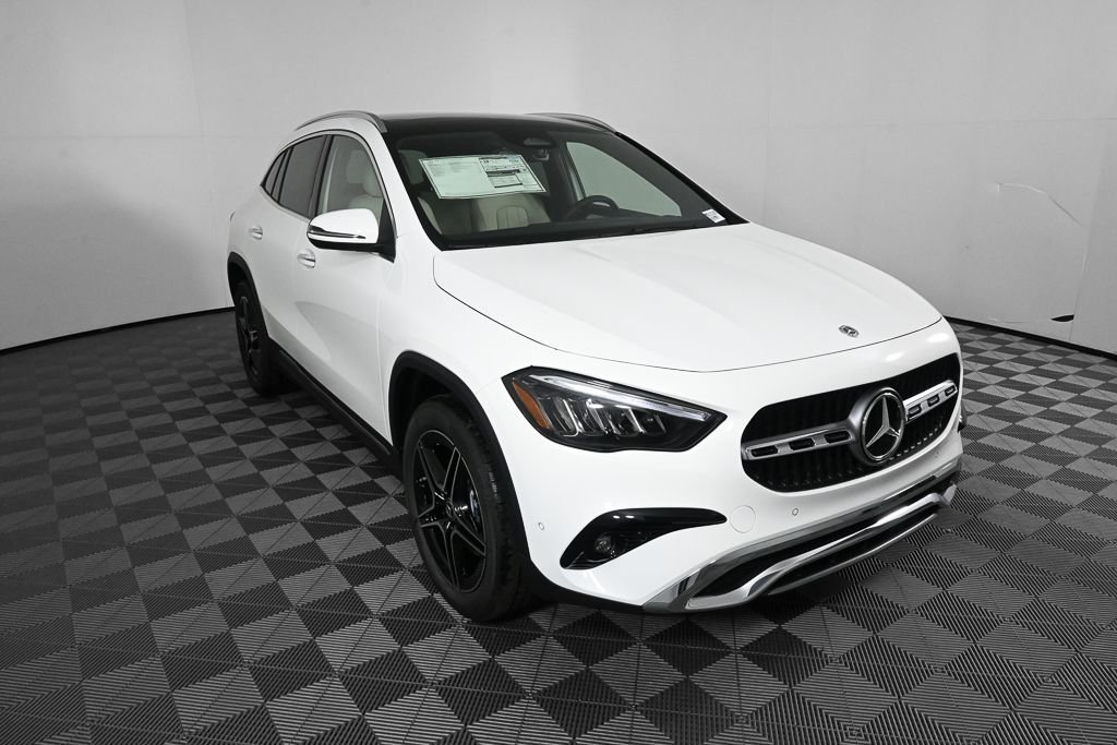 New 2026 Polar White Mercedes-Benz GLA 250 image 25