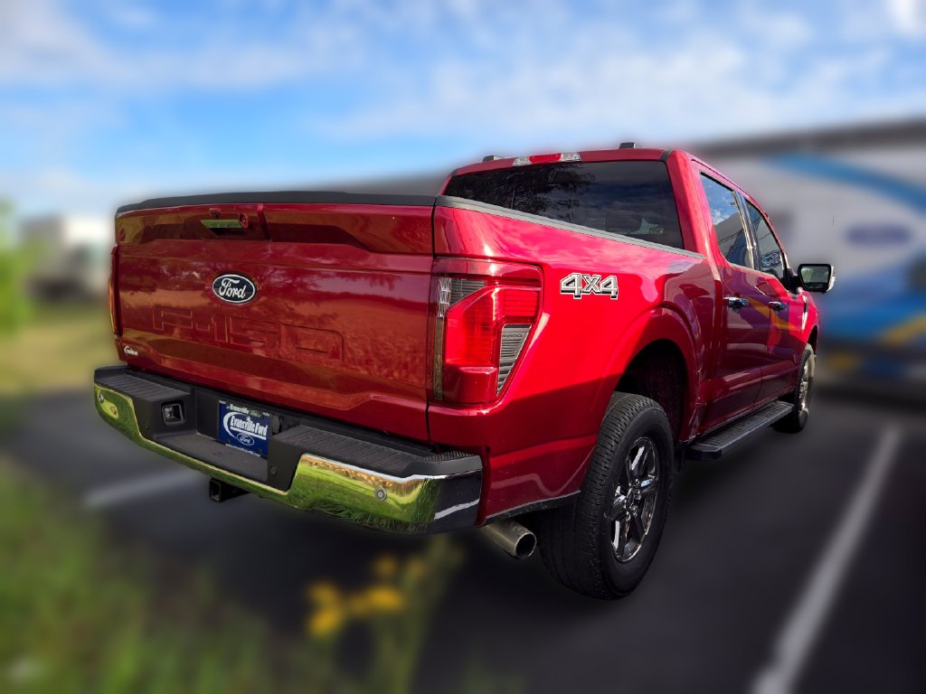 Used 2024 Rapid Red Metallic Tinted Clearcoat Ford XLT image 7