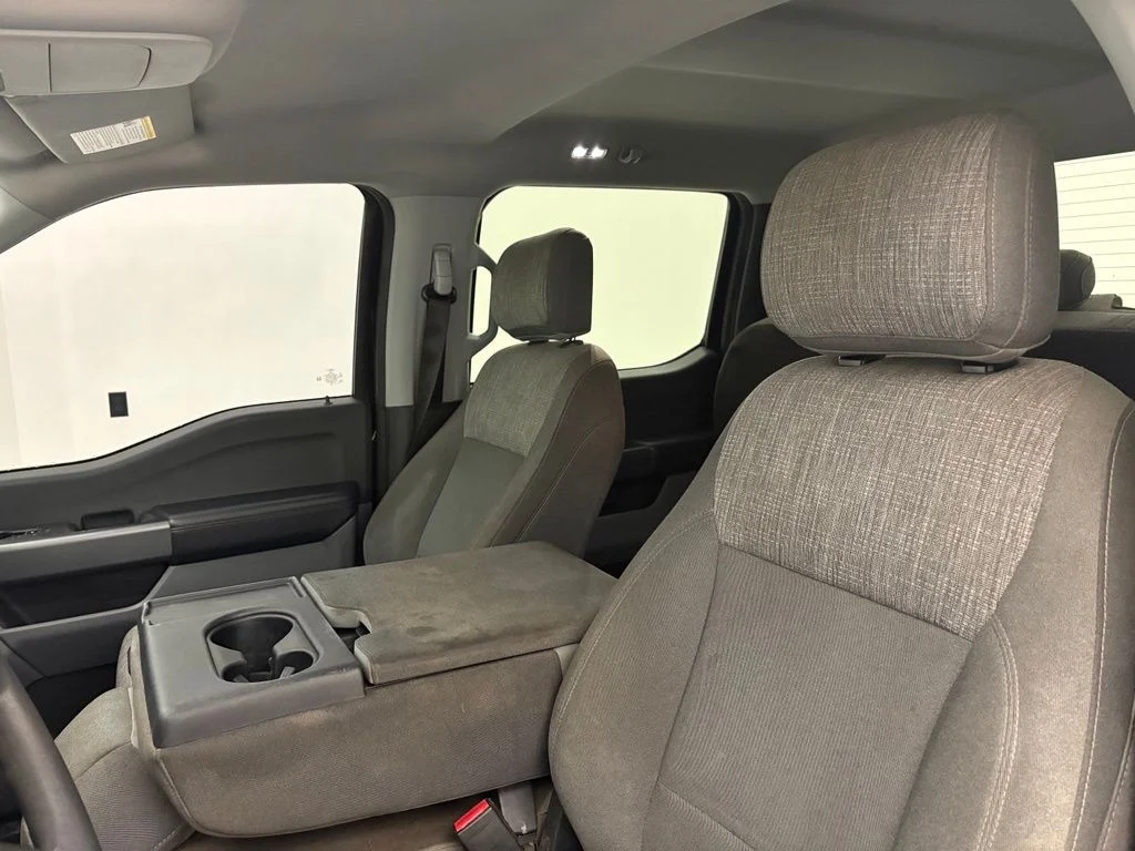 Used 2021 Black Ford XLT image 26