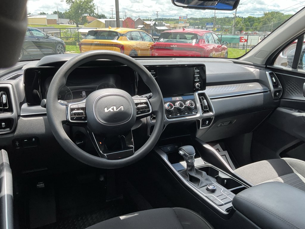 Certified Used 2023 Everlasting Silver Kia LX image 21
