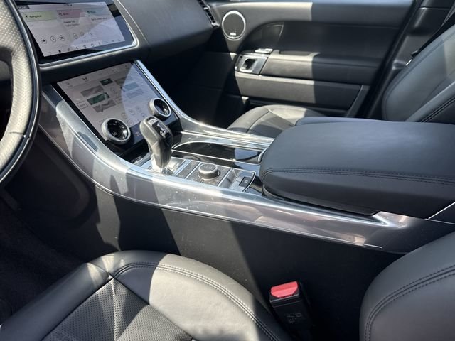Used 2020 Yulong White Land Rover HSE Dynamic image 20