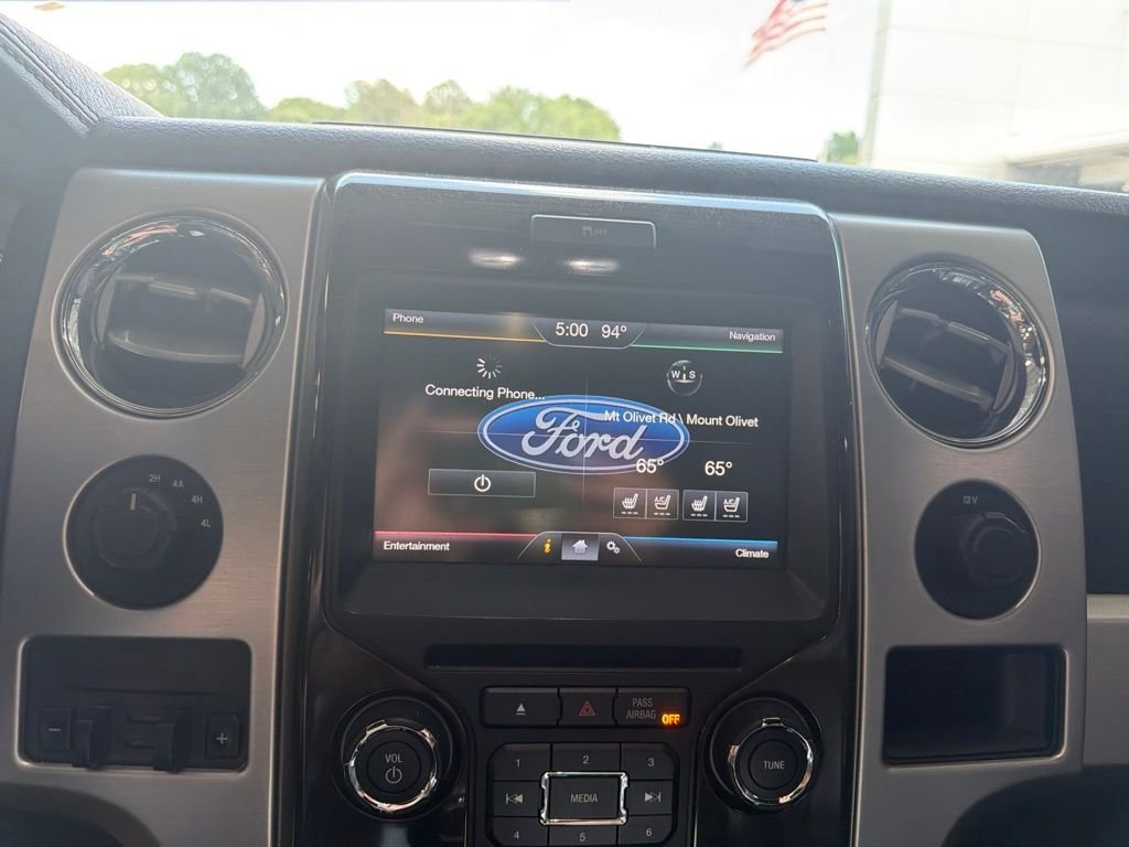 Used 2013 White Ford Platinum image 21