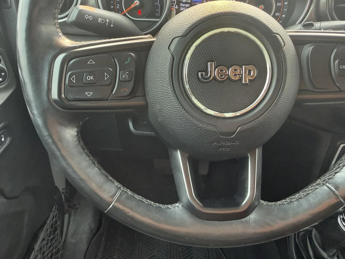 Used 2019 Grey Jeep Sport image 25