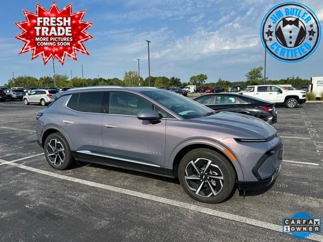 Used 2024 Galaxy Gray Metallic Chevrolet 2LT image 1