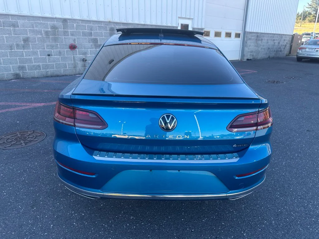 Used 2023 Kingfisher Blue Metallic Volkswagen 2.0T SEL R-Line image 4