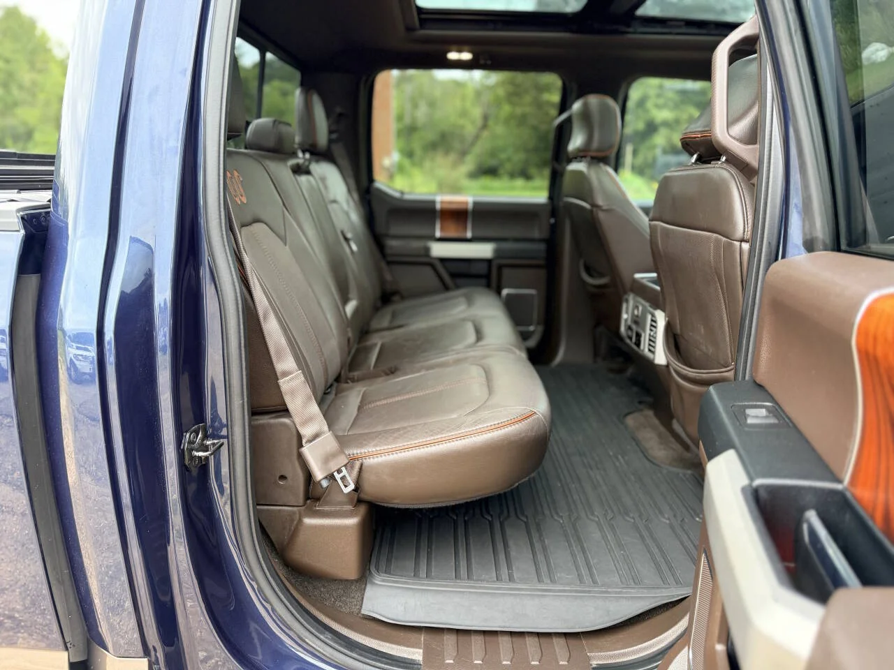 Used 2017 Blue Ford King Ranch 4x2 4dr SuperCrew 5.5 ft. SB image 16