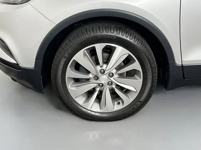 Used 2019 Silver Buick Preferred image 10