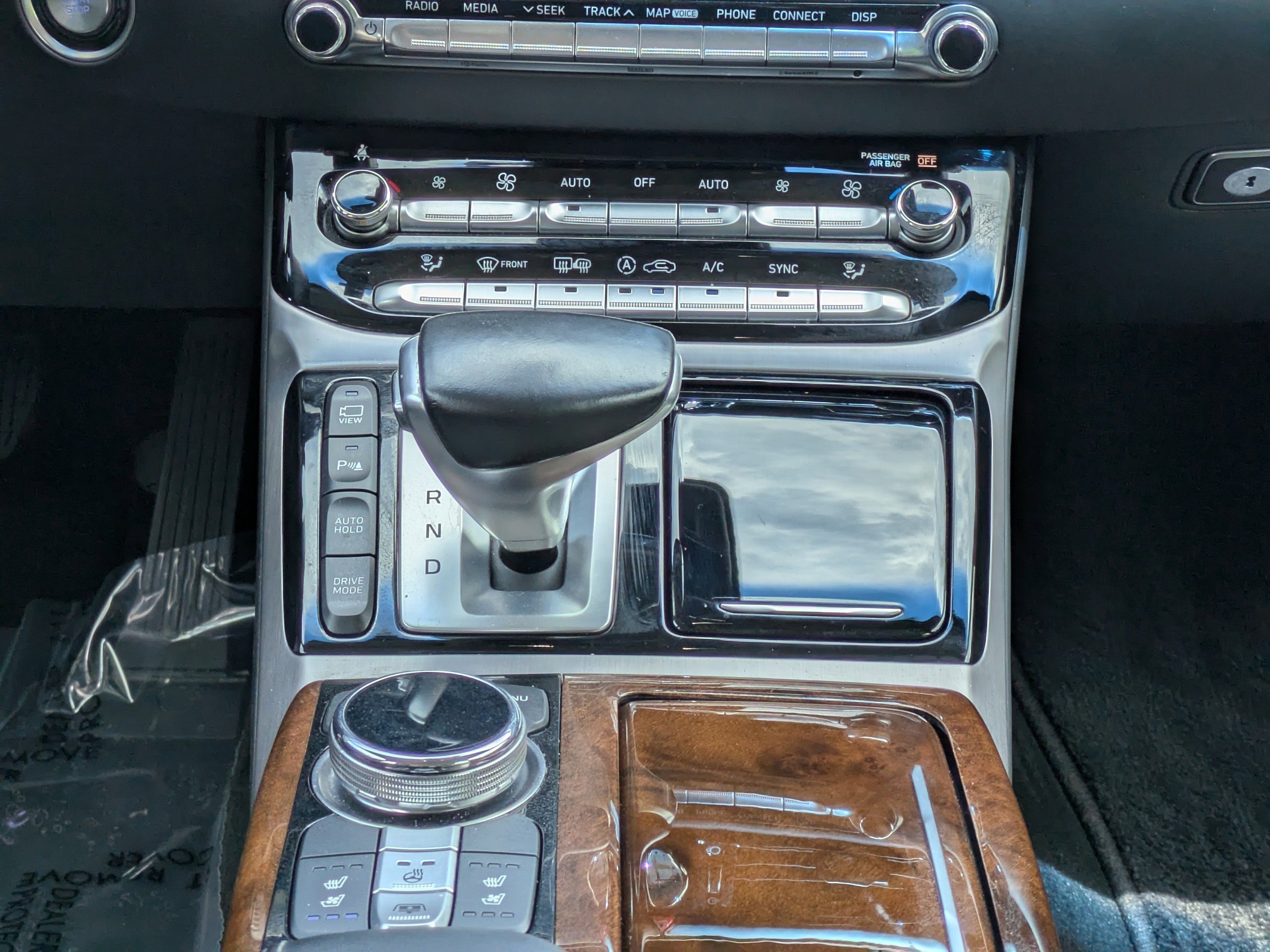 2019 GENESIS G90 Premium - Photo 18