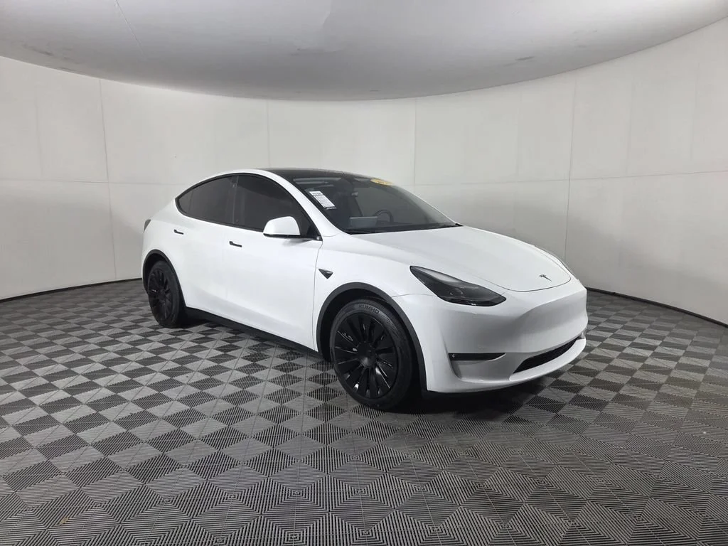 Used 2023 Tesla Model Y Long Range with VIN 7SAYGDEE9PF755656 for sale in West Palm Beach, FL