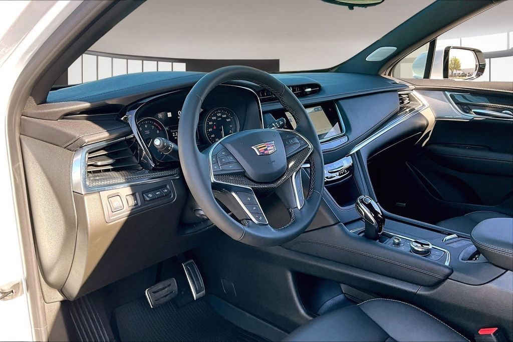 2026 Cadillac XT5 Sport - Photo 6