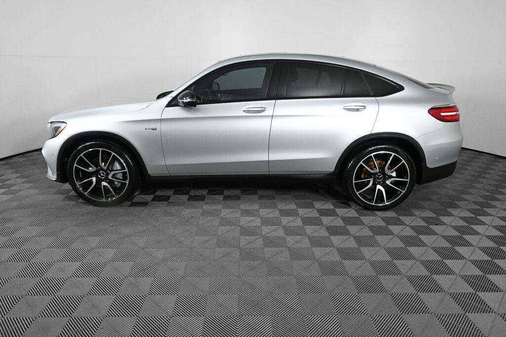 Used 2018 SELENITE GRAY METALLIC MERCEDES-BENZ TRUCK  image 3