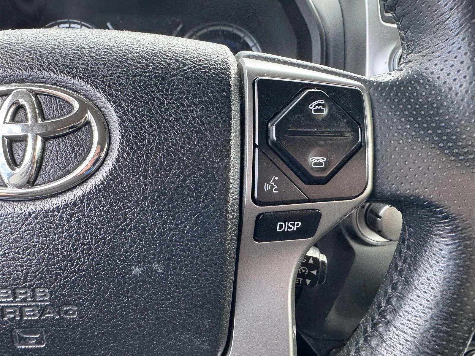 Used 2018 Magnetic Gray Metallic Toyota SR5 image 15