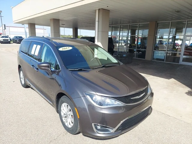 2017 Chrysler Pacifica Touring L