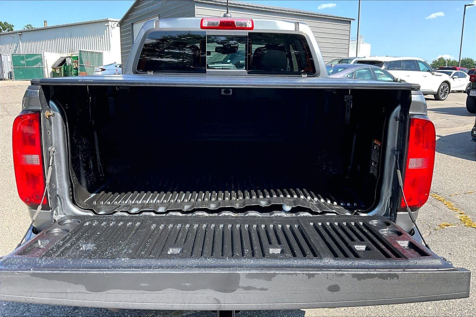 Used 2022 Satin Steel Metallic Chevrolet 4WD Z71 image 30