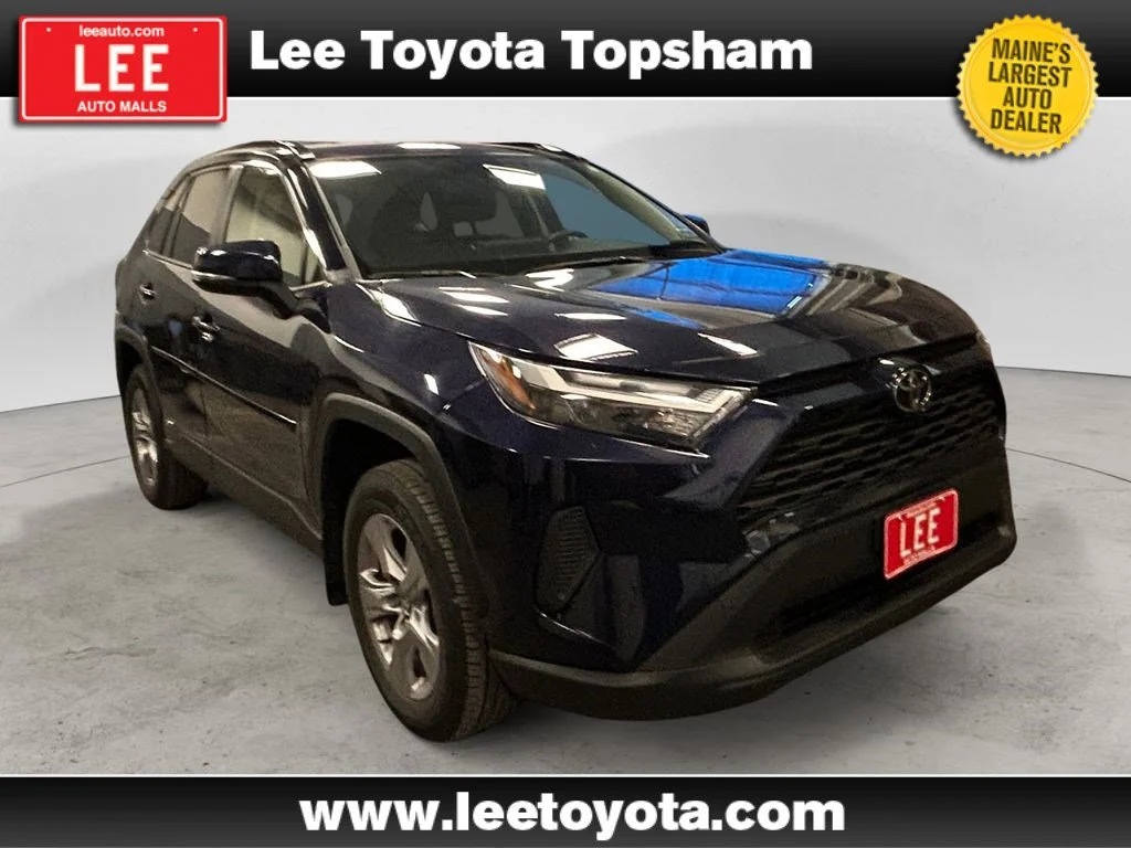 Certified Used 2025 Blueprint Toyota Hybrid XLE image 7