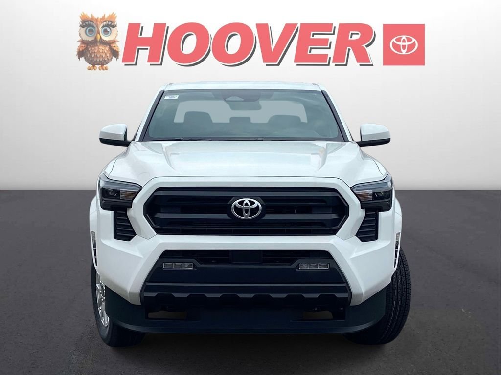 New 2026 Ice Cap Toyota SR5 image 3