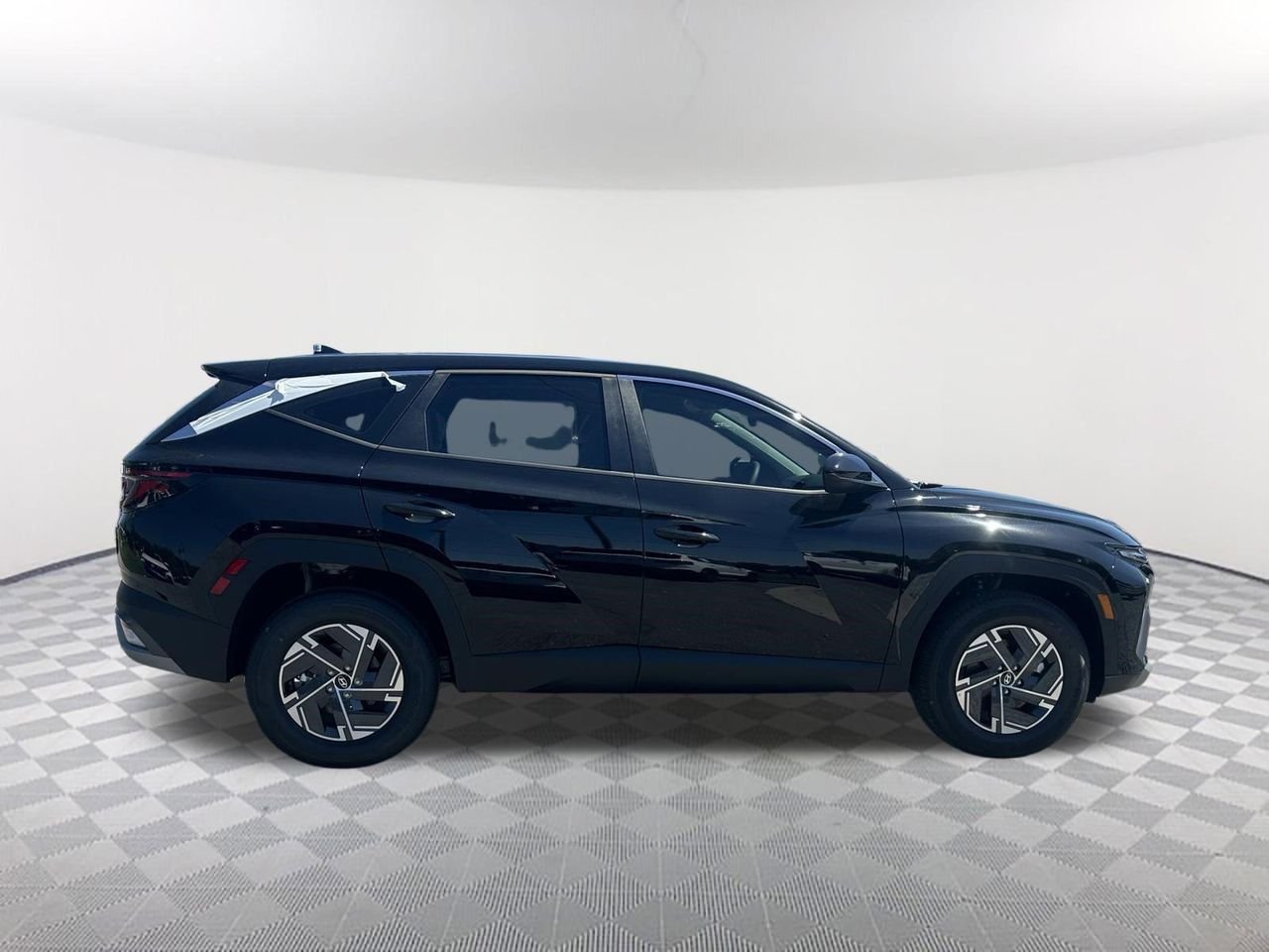 New 2026 Ash Black Hyundai Blue SE image 4
