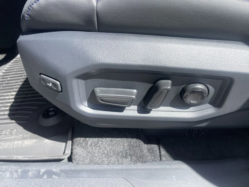 New 2026 Magnetic Gray Metallic Toyota Platinum Hybrid image 18