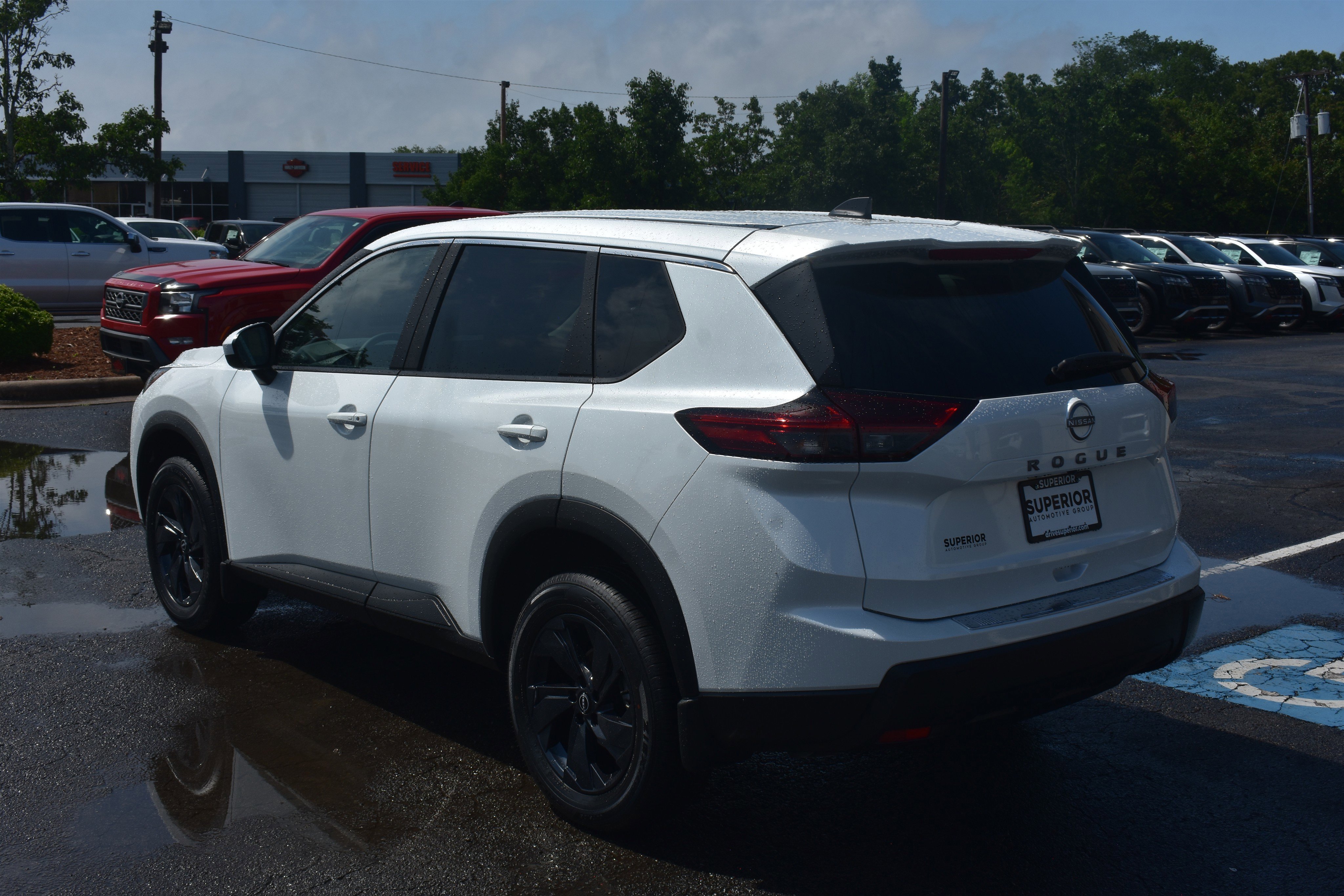 New 2026 Everest White Pearl TriCoat Nissan SV image 7