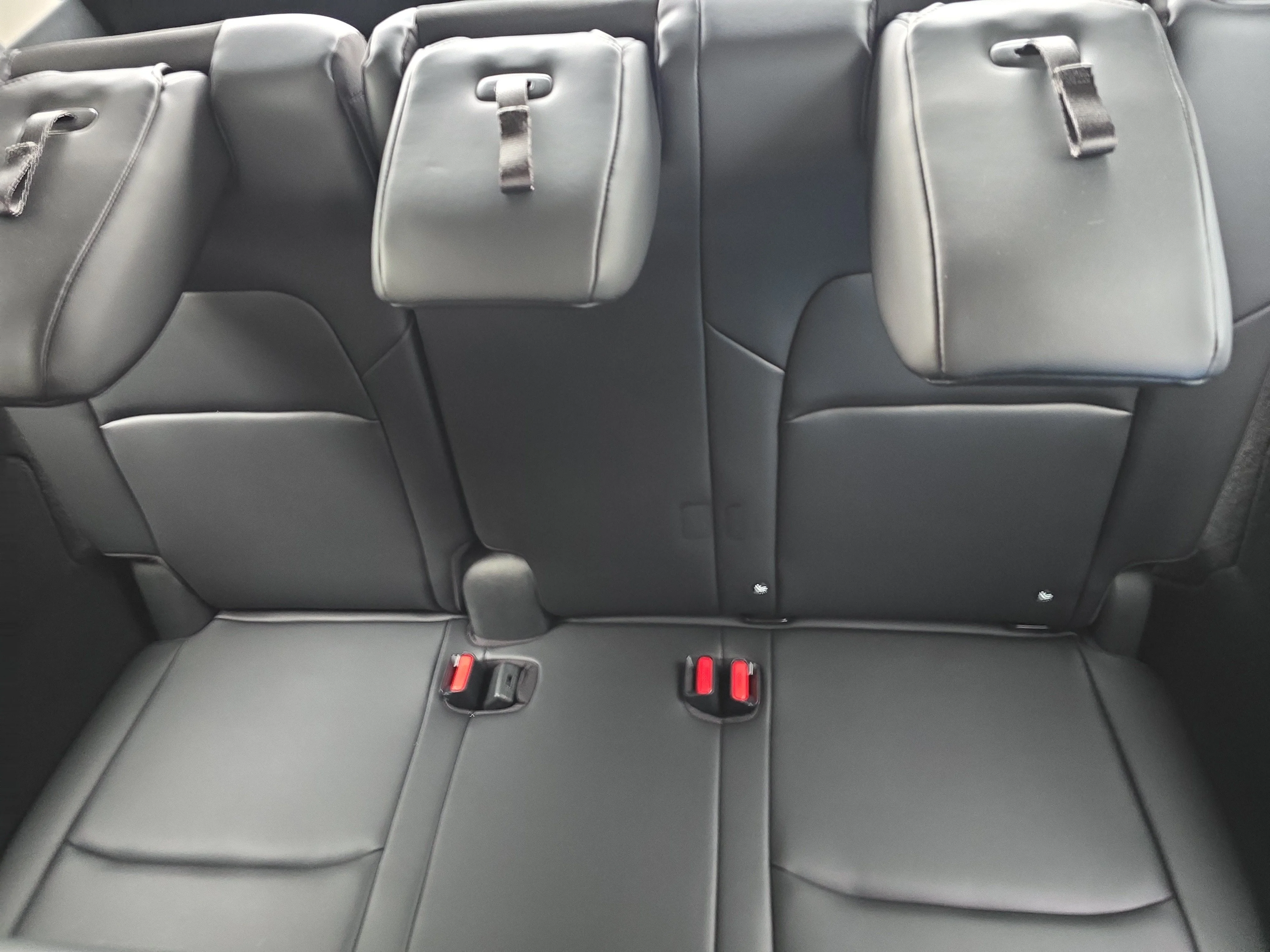 Certified Used 2025 Super Black Nissan Platinum image 18