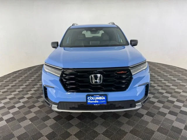Used 2025 Blue Honda TrailSport image 2