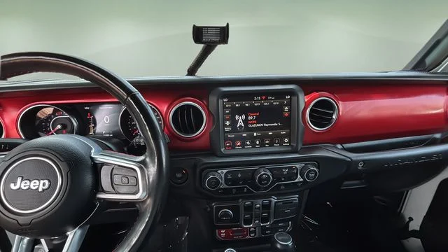 Used 2022 White Jeep Unlimited Rubicon image 12