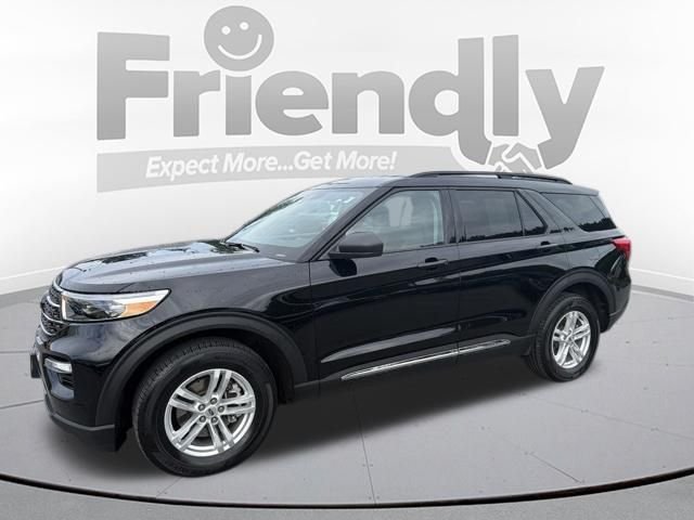 Used 2023 Black Ford XLT image 2