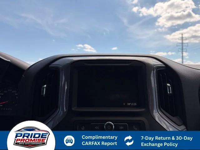Used 2022 Black Chevrolet Custom image 15