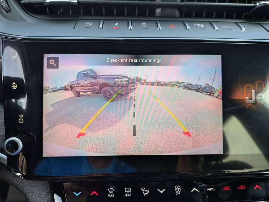 New 2026 Silver Zynith Exterior Paint Jeep Altitude image 24