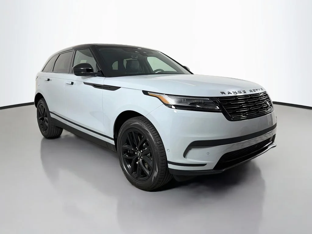 New 2026 Arroios Grey Land Rover S image 3