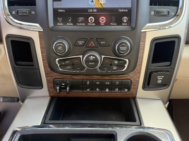 Used 2014 Bright White Clearcoat Ram Laramie image 19