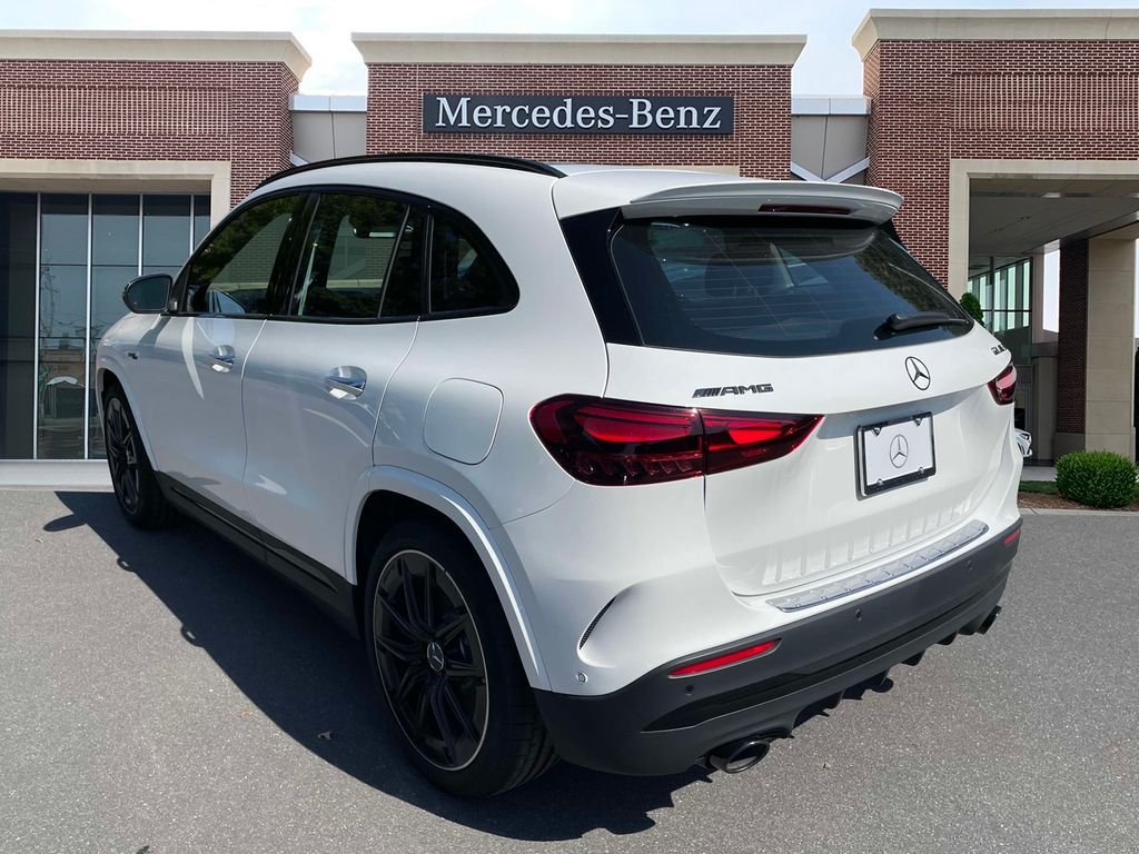 Certified Used 2025 Polar White Mercedes-Benz GLA 35 AMG® image 5