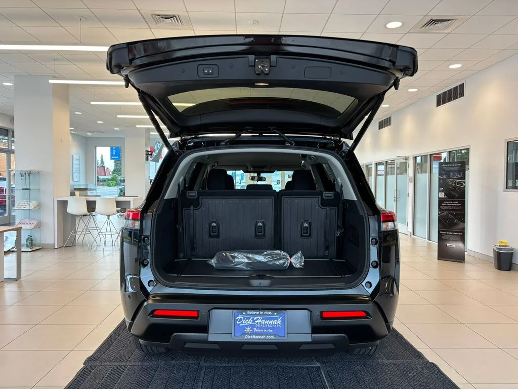 New 2026 Super Black Nissan SV image 9