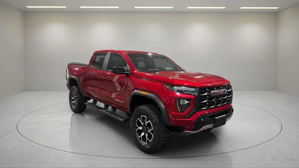 2023 GMC Canyon AT4X 4WD Crew Cab Short Box's photo