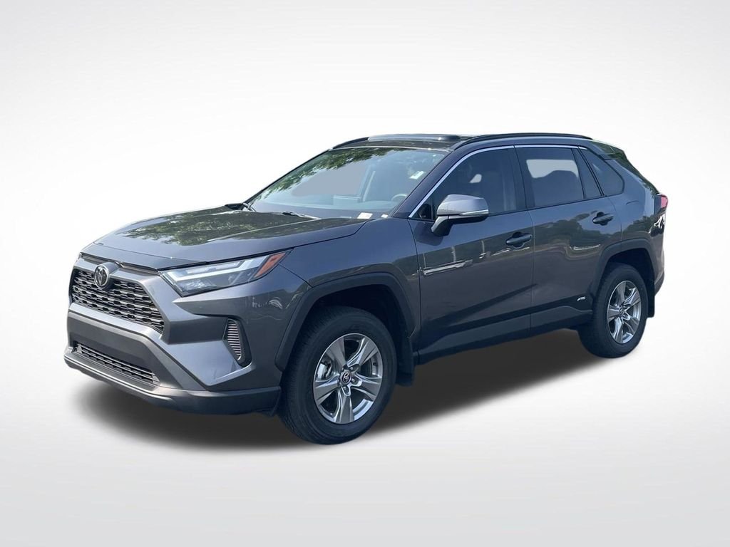 Used 2025 Gray Toyota XLE image 3