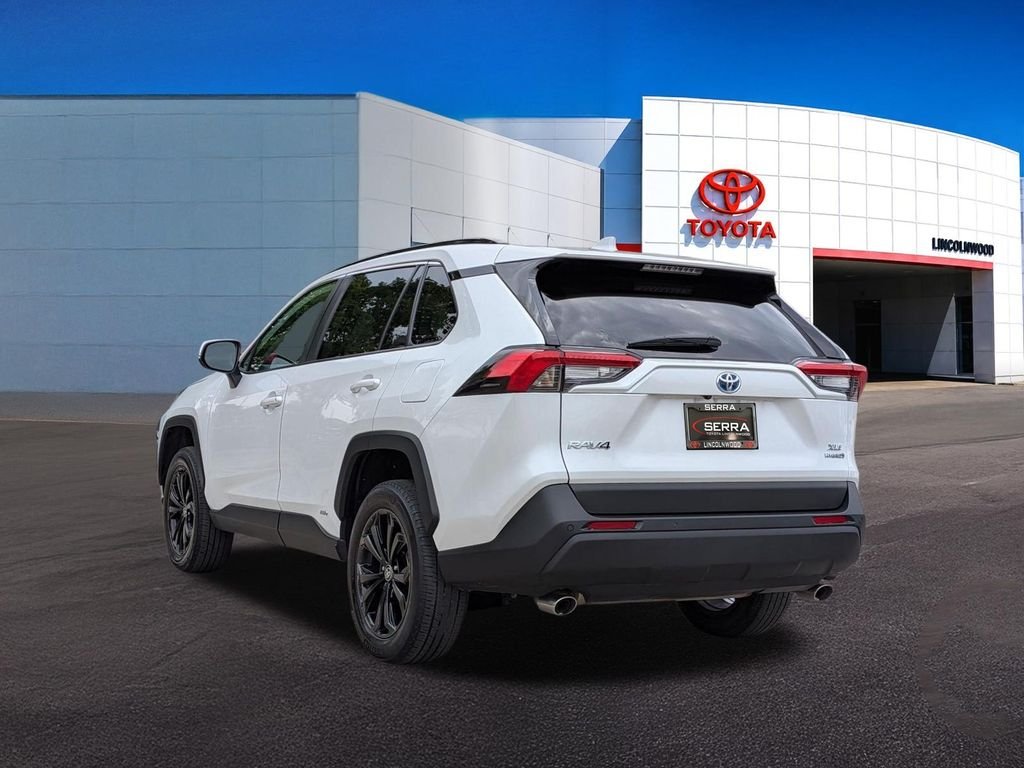 Used 2023 Beige Toyota XLE Premium image 13