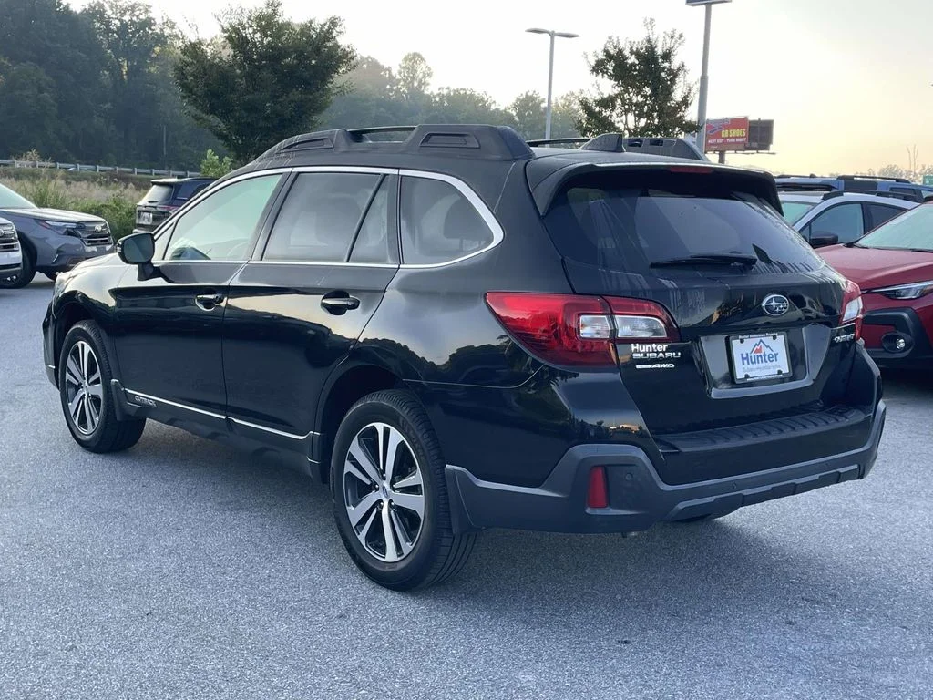 Used 2019 Crystal Black Silica Subaru Limited image 28