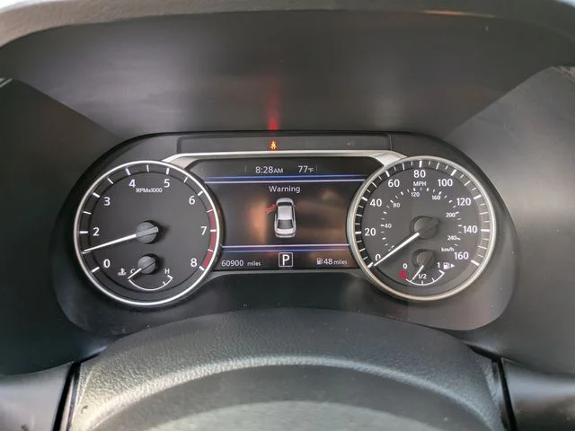 Used 2023 Silver Nissan SV image 31
