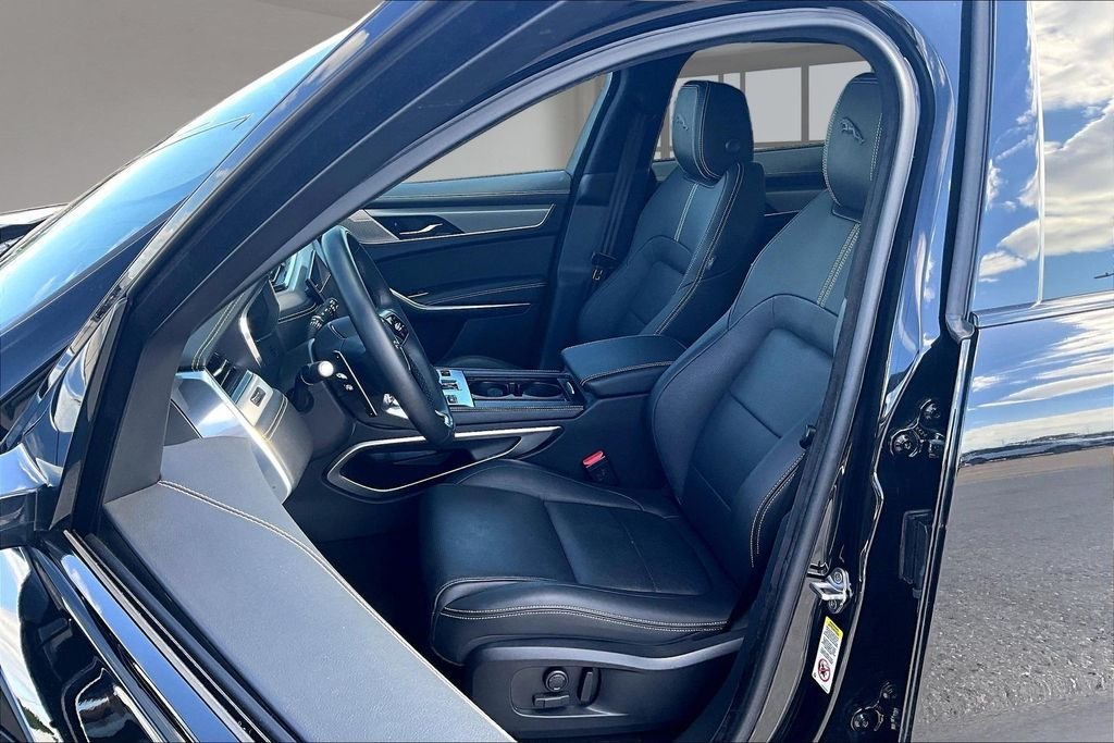 Used 2026 Santorini Black Metallic Jaguar P250 R-Dynamic S image 26