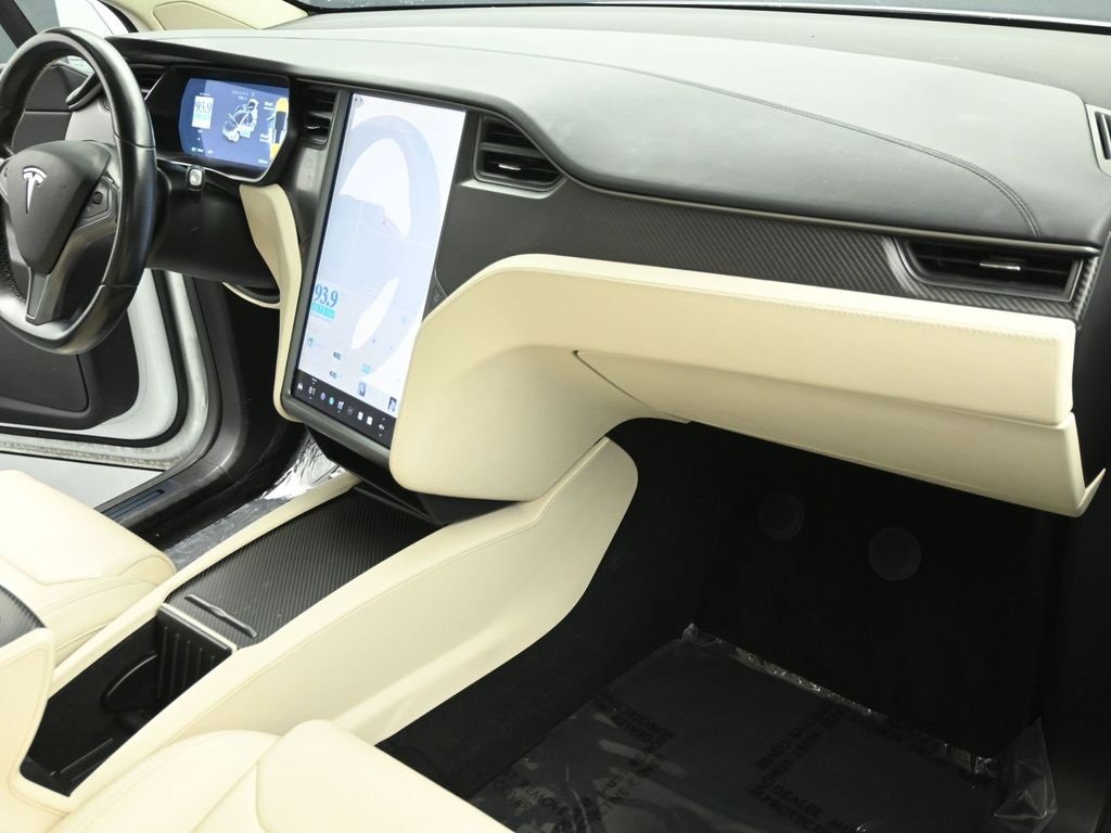 2018 TESLA MODEL X - Image 20