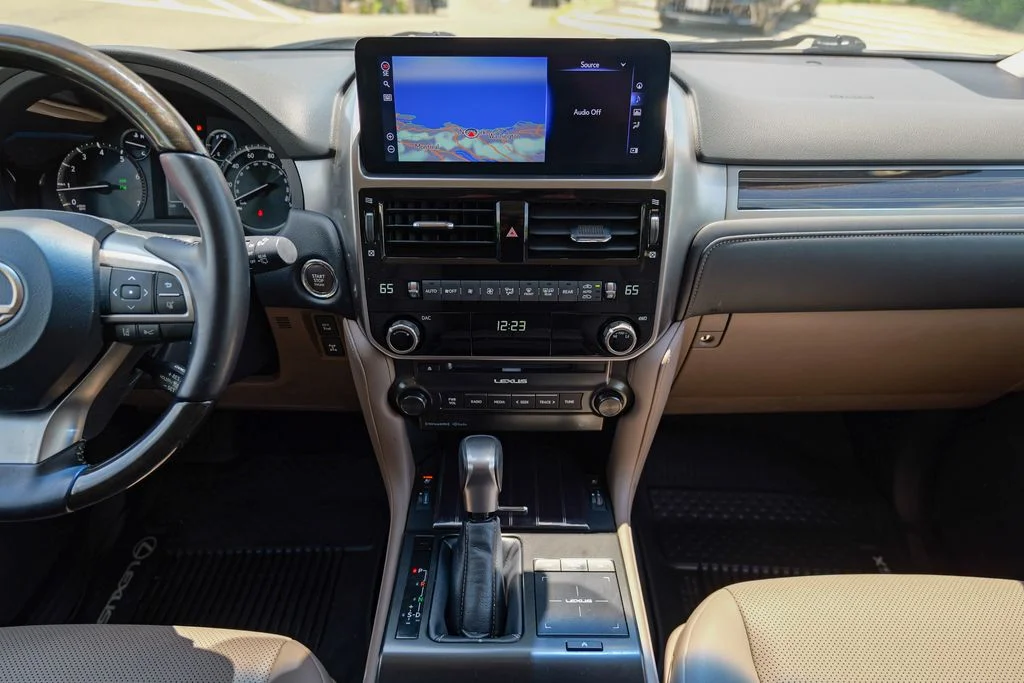 Used 2023 Caviar Lexus 460 image 50