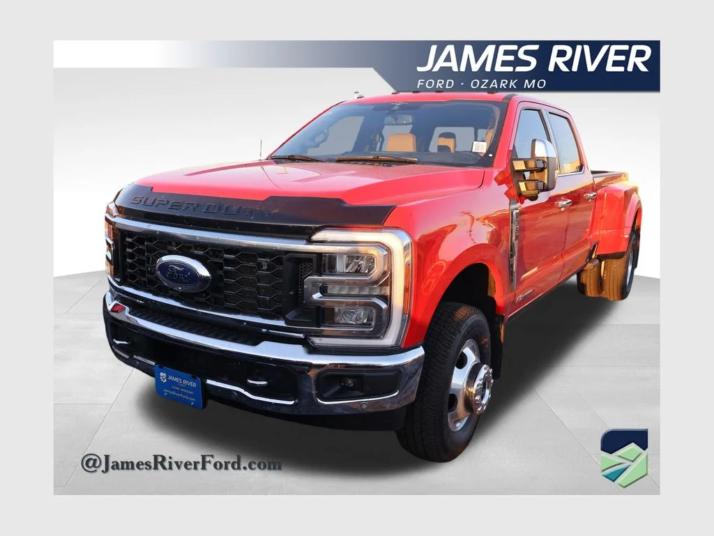 Used 2023 Race Red Ford Lariat image 1
