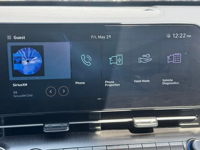 Certified Used 2024 Yellow Hyundai SE image 27