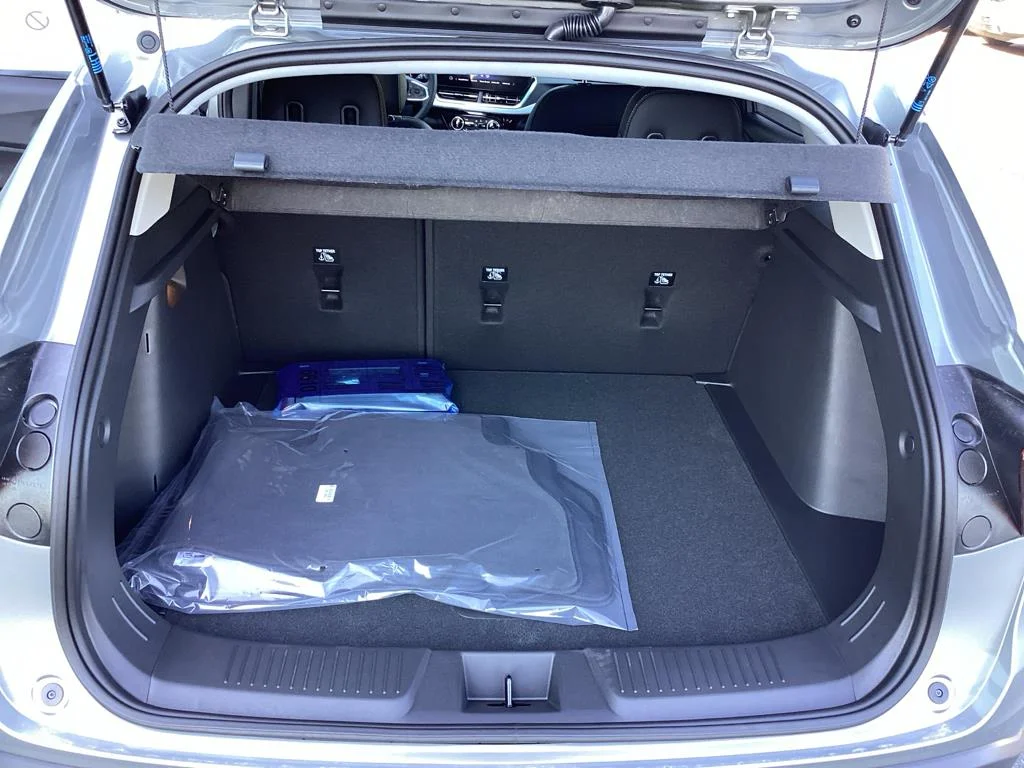 New 2026 Sterling Gray Metallic Chevrolet LT image 20