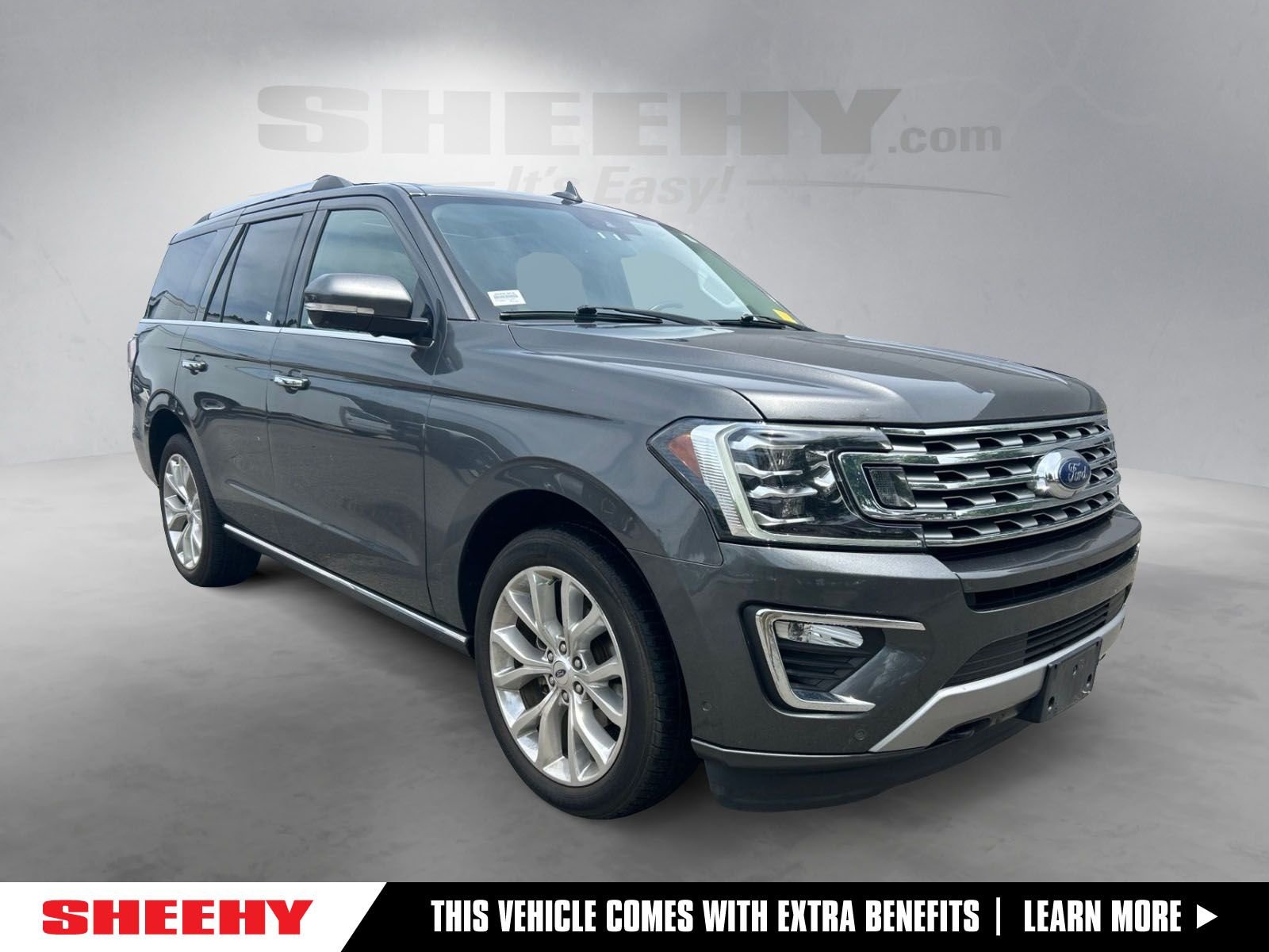 Used 2019 Gray Ford Limited image 1