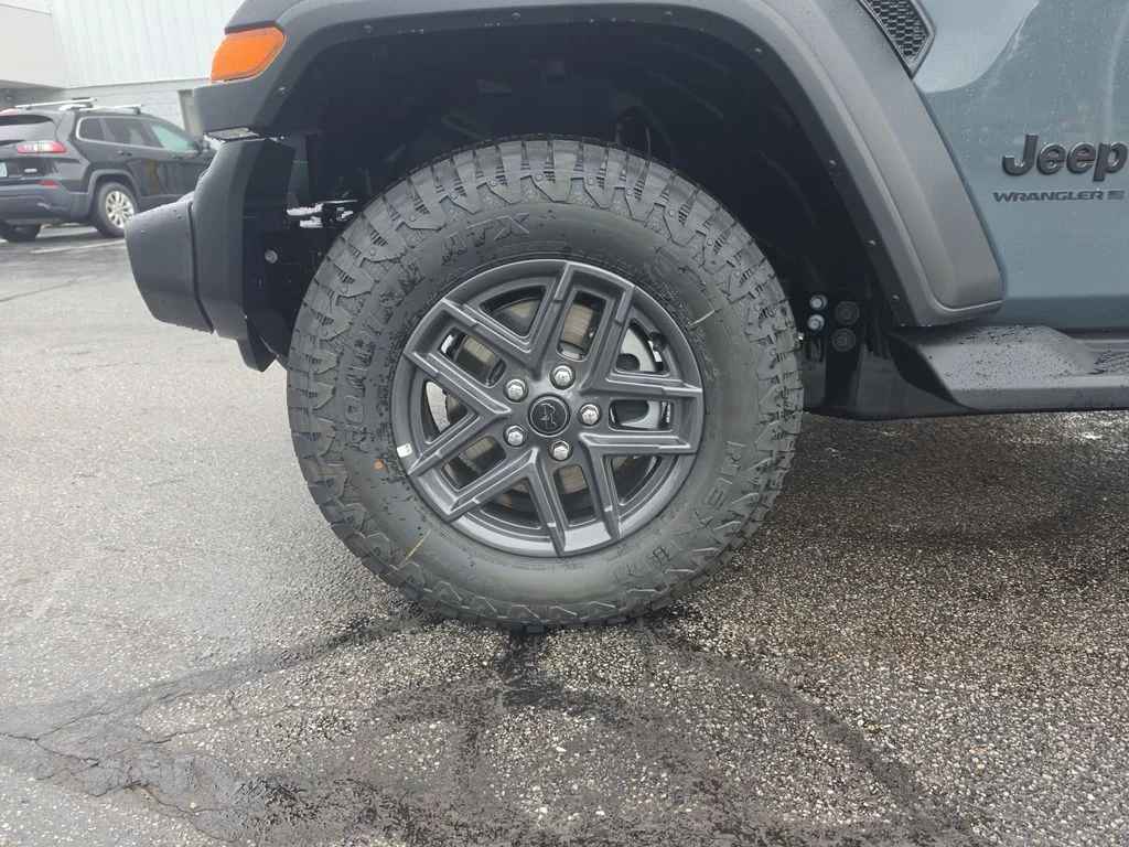 New 2026 Anvil Clearcoat Jeep Sport S image 26