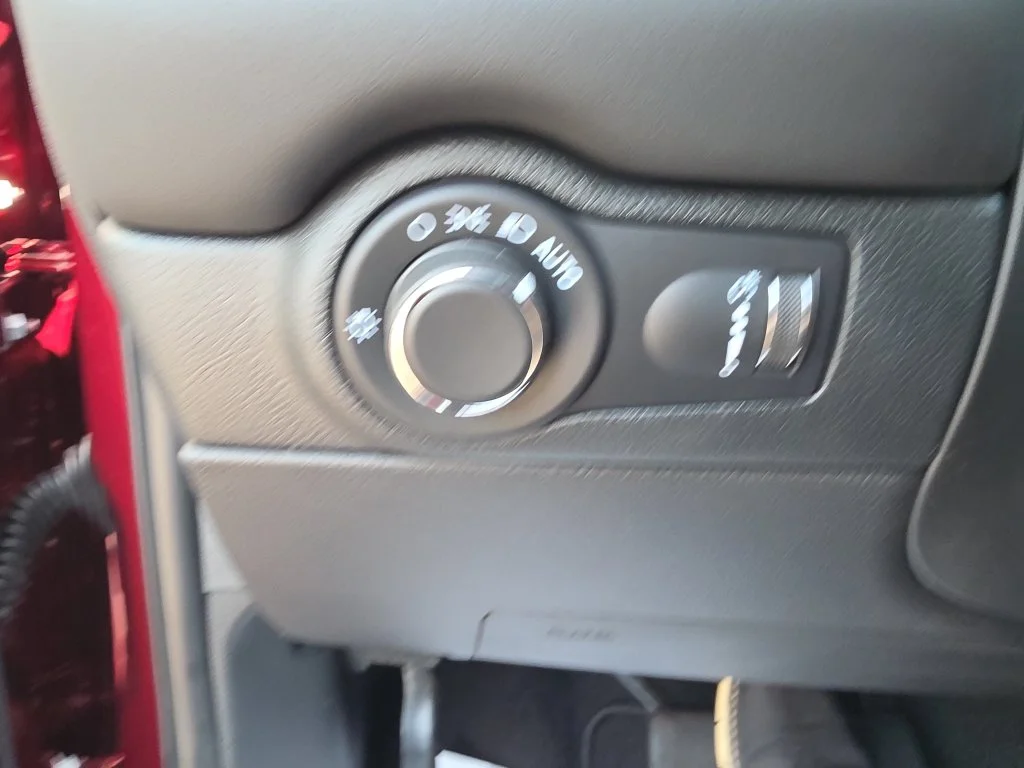 New 2026 Octane Red Pearl-Coat Exterior Paint Dodge GT Plus image 26