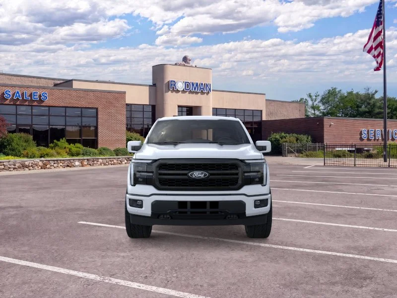 New 2026 Oxford White Ford Lariat® image 39
